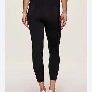 NWOT RBX 7/8 active Black Women's Leggings size large